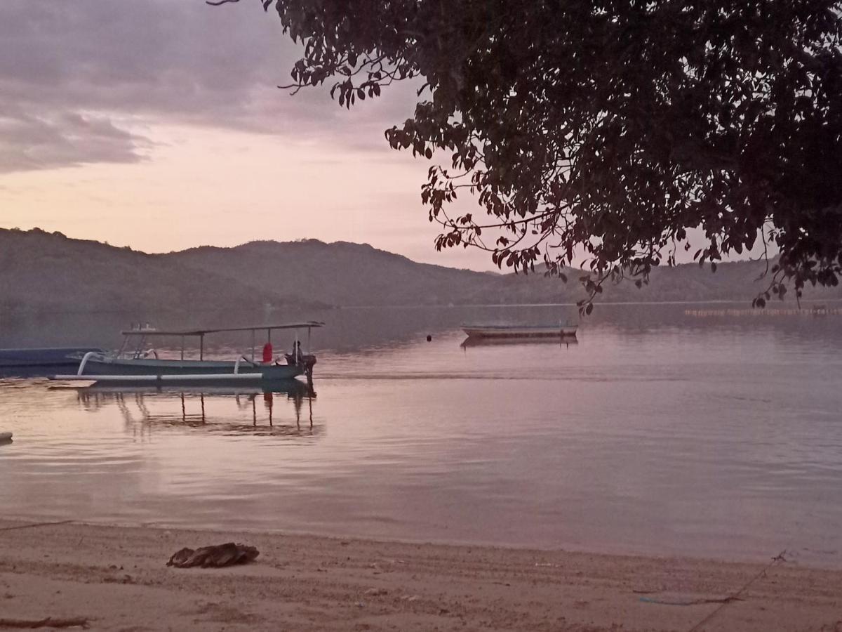 Yellow Coco Gili Gede ภายนอก รูปภาพ